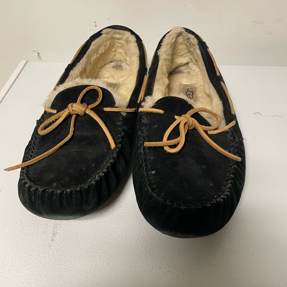 Uggs women shoes size 9
